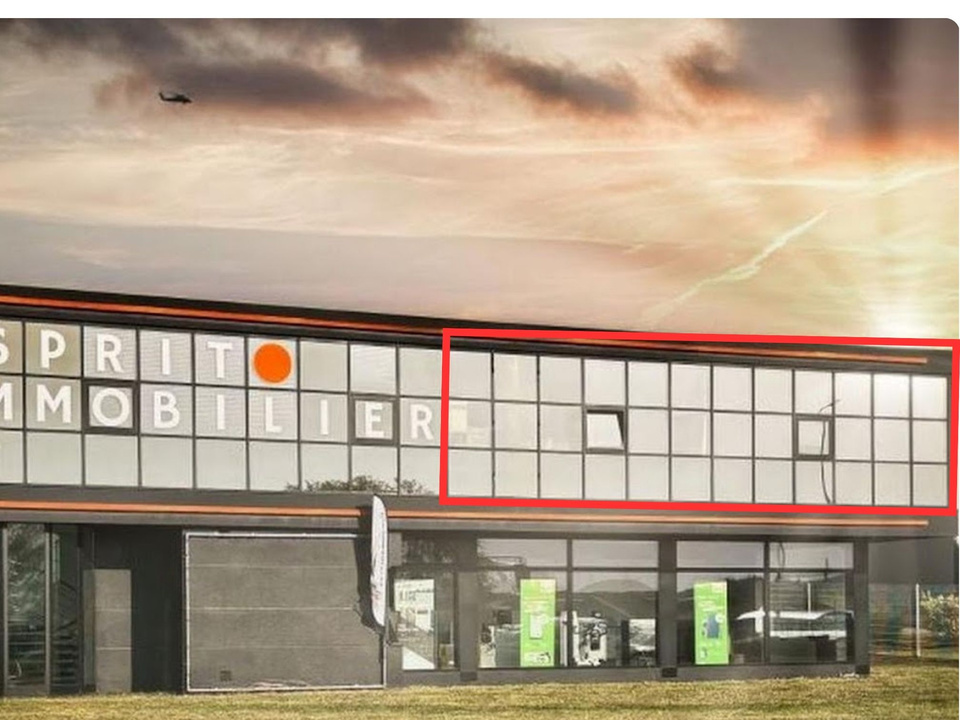 Bureau meublé ~100 m2   Très lumineux   Belle visibilité   Cuisine équipée   Accueil possible