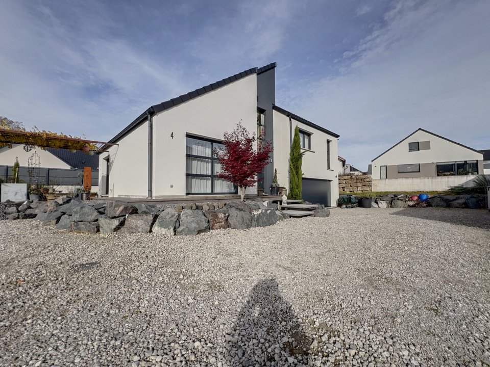 Maison récente individuelle